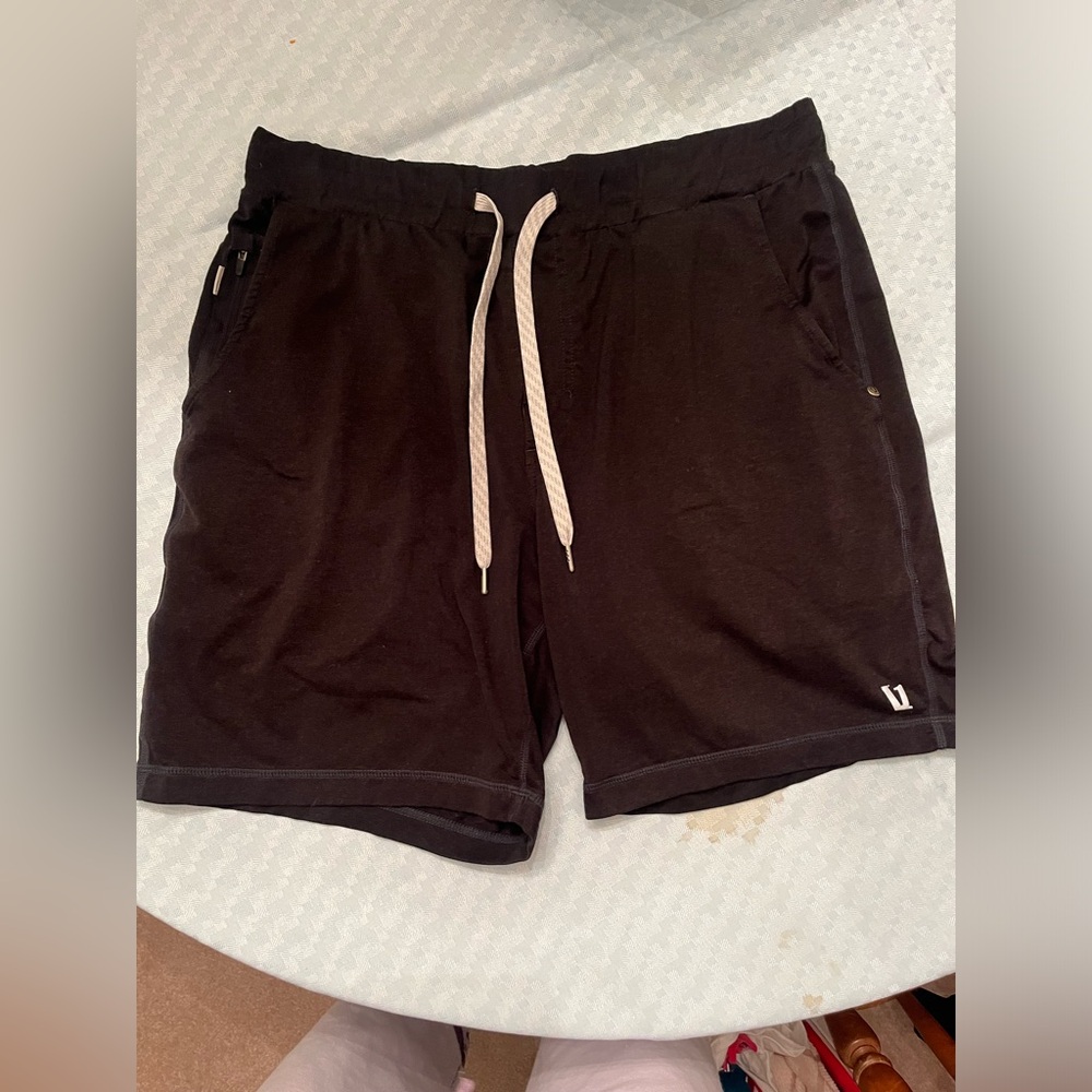 Men’s Vuori Run Shorts Lightweight